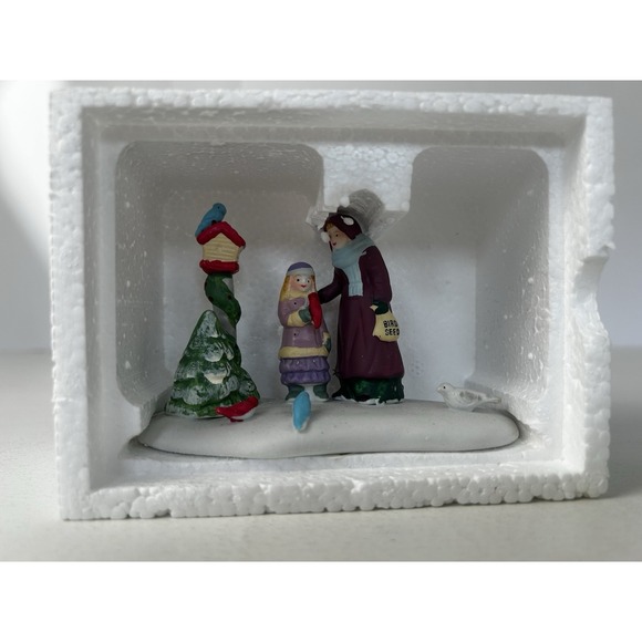 Vintage 1997 Lemax Christmas Village Porcelain "A Winter Breakfast" 73211 W/Box! - Picture 4 of 9